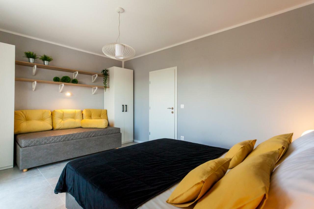 Apartment Katalea Malinska Buitenkant foto